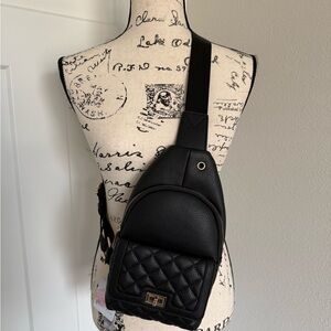 Chic Black Quilted Crossbody Bag